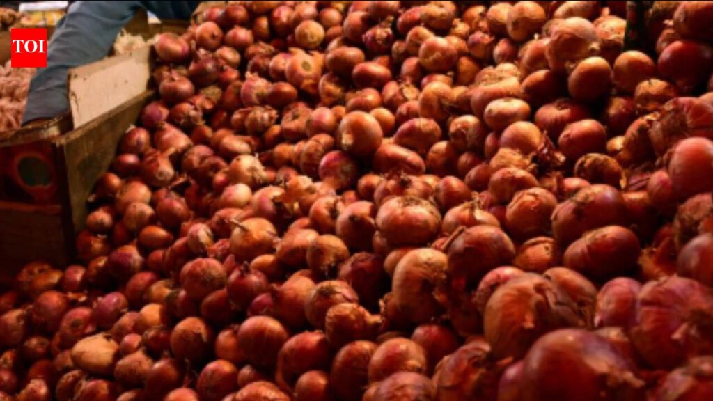 Onion price rise: Centre to sell onions at Rs 35/kg in Delhi from Thursday | Delhi News