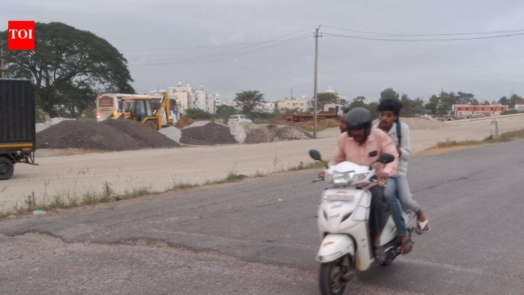 B’luru-M’luru stretch of NH-75 widening raises accident risk amid safety lapses | Mysuru News