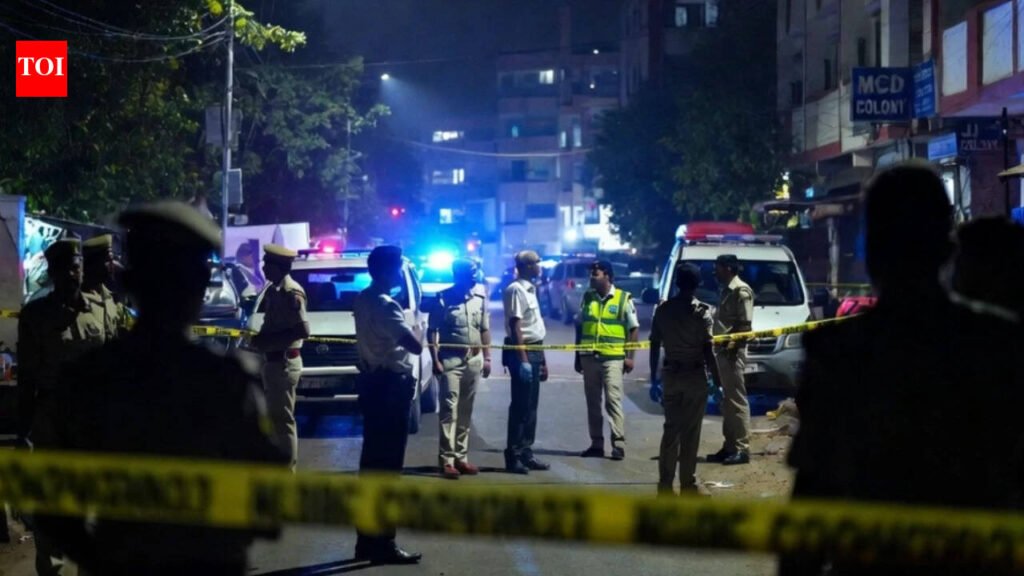 Delhi woman, 21, stabbed to death at home; gym trainer she knew flees | Delhi News