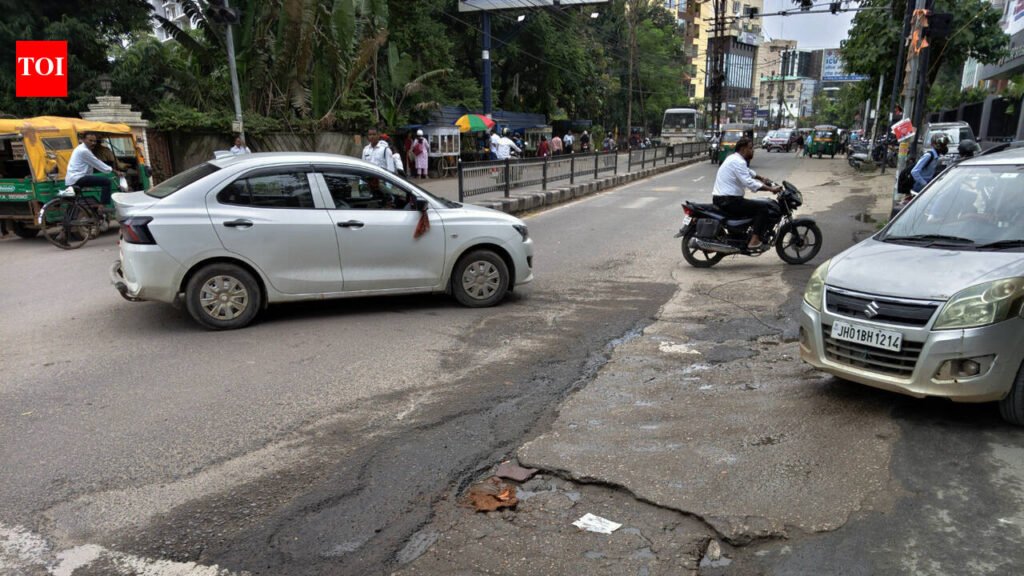Ranchi to restore 18 km of roads damaged by monsoon rain | Ranchi News