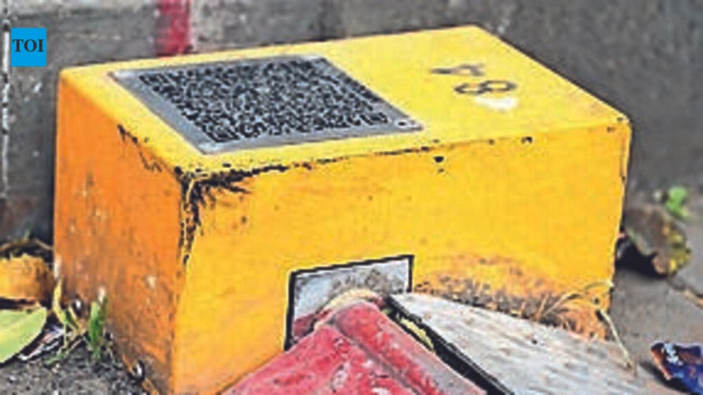 Ahmedabad: CG Road’s smart parking system a dud for 6 months | Ahmedabad News