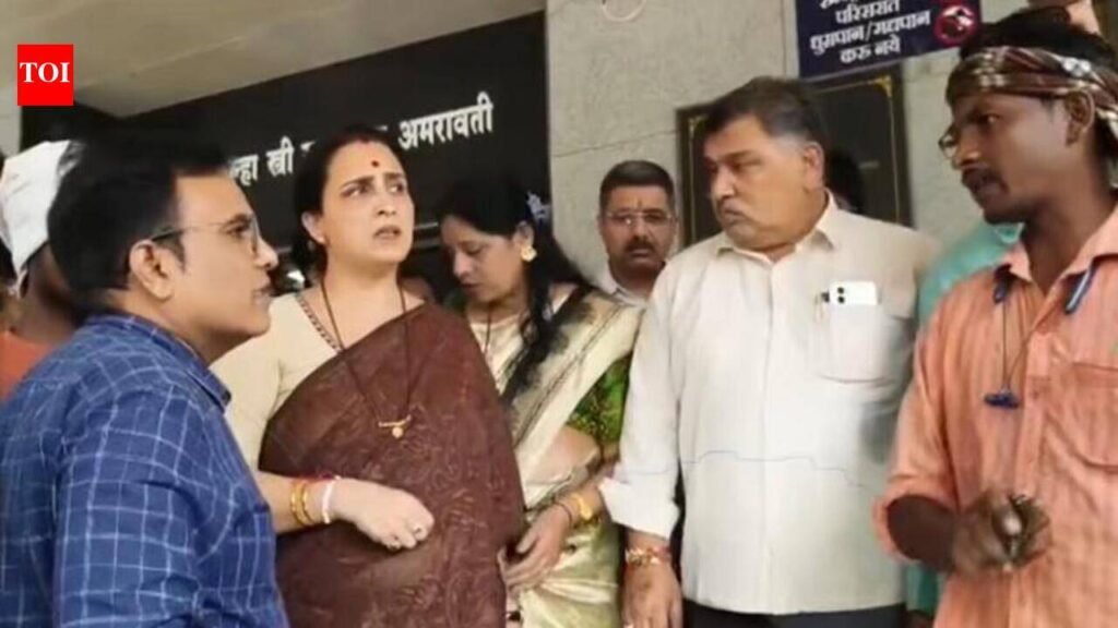 Hospital vehicle runs out of diesel, mother sits on steps with newborn | Nagpur News