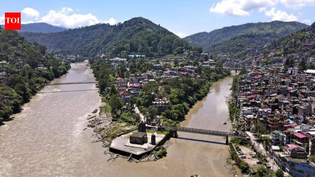 BBMB proposes twin tunnels for discharge of floodwater at Pandoh Dam | Chandigarh News