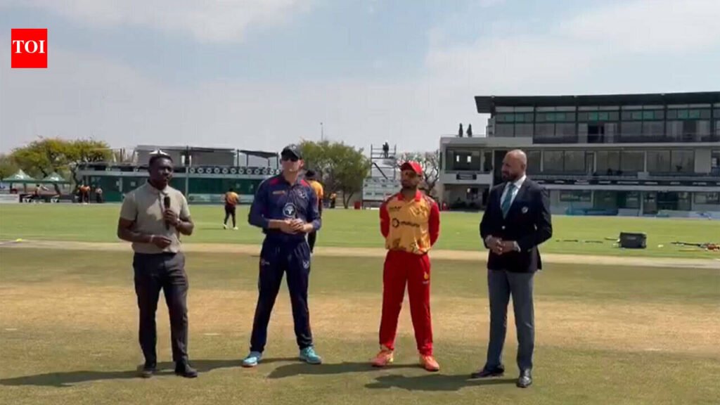Zimbabwe 76/4 in 8.3 Overs