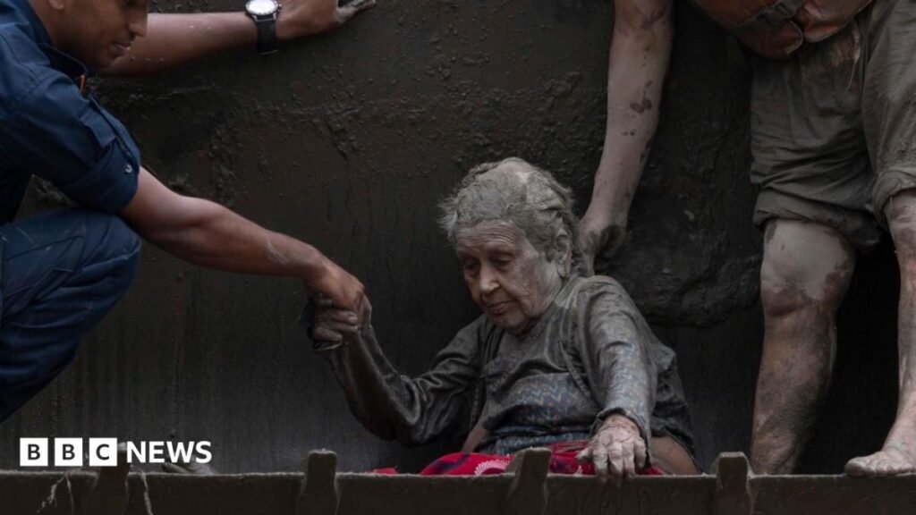 Nepal: How a 97-year-old was rescued during the flash floods