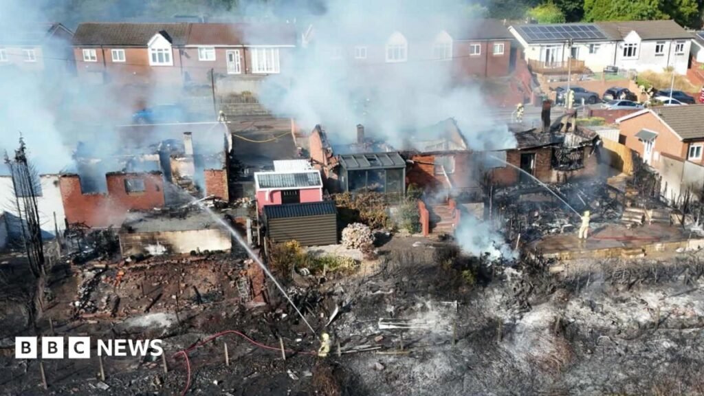 Fire affects five homes in Newbridge, Caerphilly county