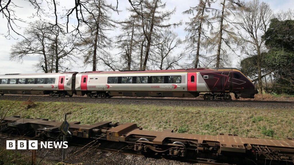 Service resumes on CrossCountry trains after power outage