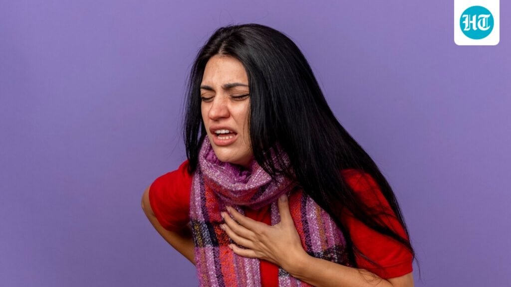 Breathlessness in women blamed on anaemia? Cardiologist shares 5 signs it may be a heart condition
