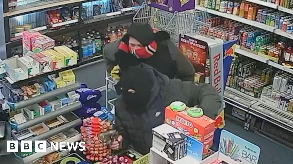 ‘Got to get back to Liverpool’ – Robbers who pretended to be Scouse jailed