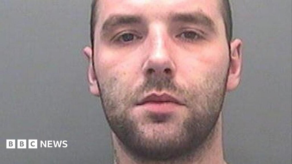 Murderer David Braddon used phone in jail to tell women to move money