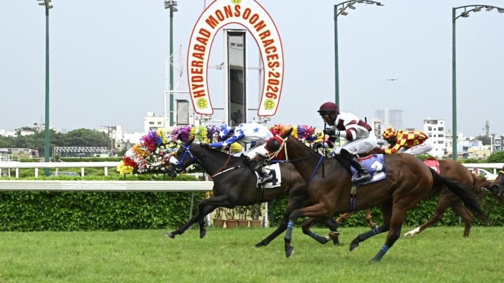 Moonveil obliges in the Coromandel Gromor Deccan Fillies Championship