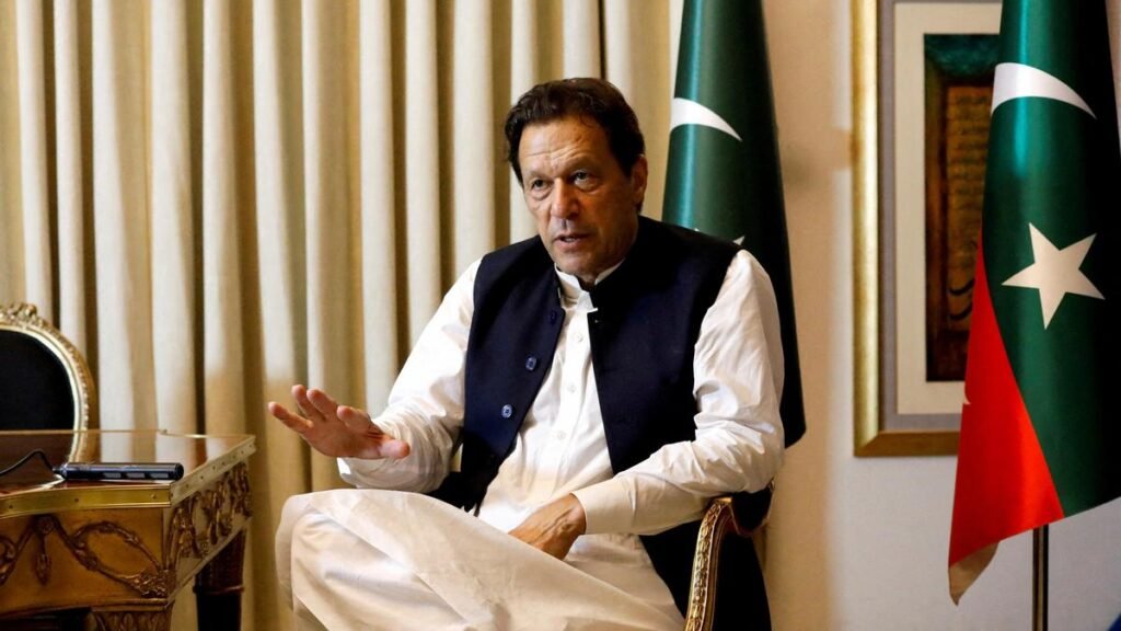 Former captains appeal to Pakistan PM for humane treatment for Imran Khan