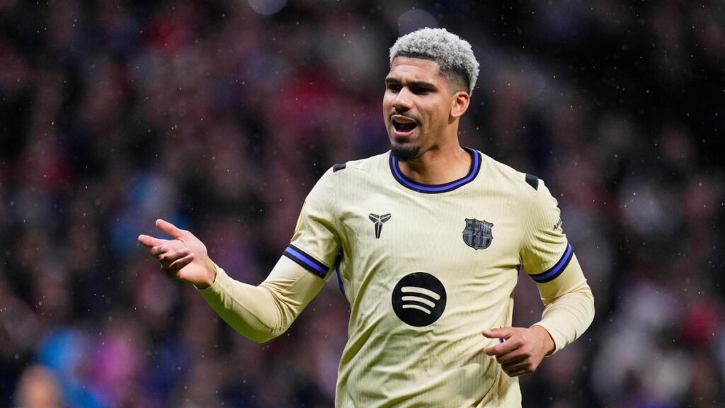 Araújo calls Liverpool loan an ‘ideal move’ after leaving Barcelona on pay-cut deal