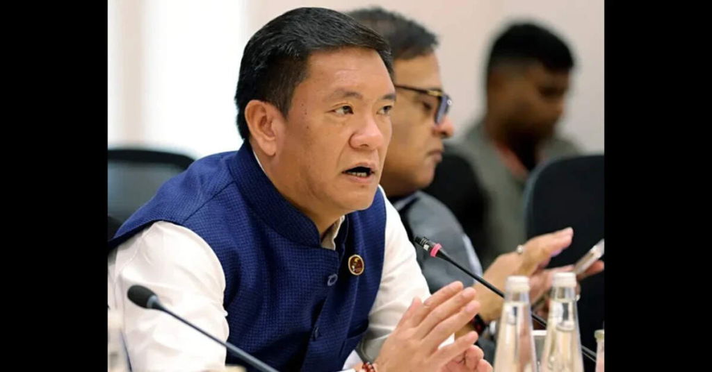 Arunachal CM Honors Himalayan University VC For Contributions to Higher Education, ETEducation