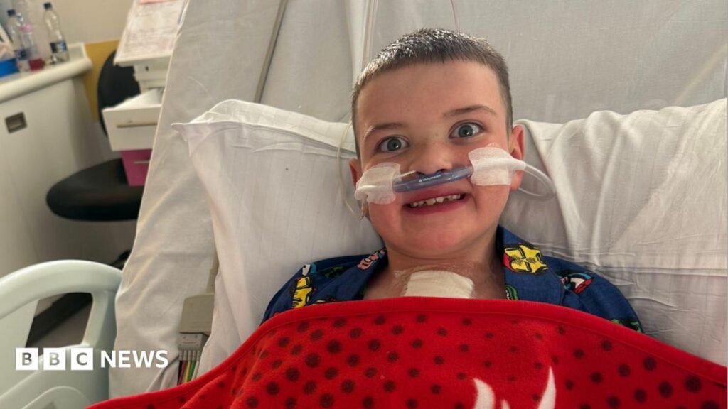 Dáithí Mac Gabhann: Boy who had heart transplant leaves hospital