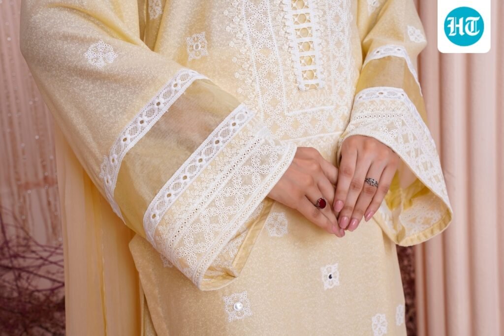 Chikankari kurtis for women that bring Lucknowi craftsmanship to your daily wear
