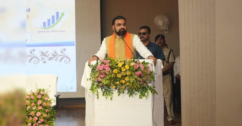 Computer education to become mandatory in Bihar schools: CM, ETEducation