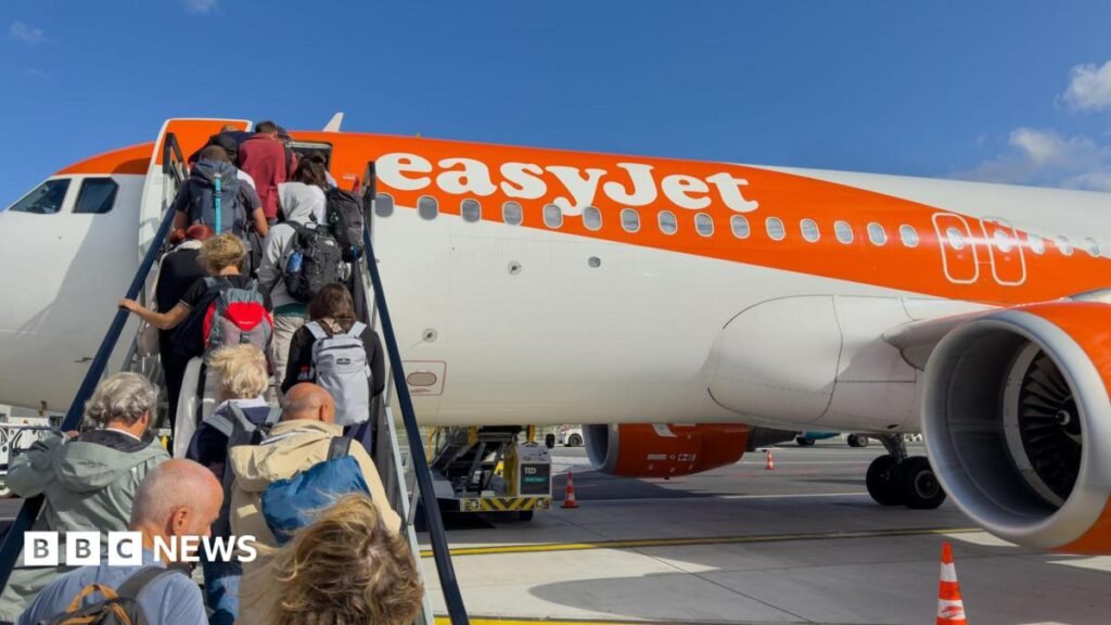 EasyJet agrees to £5.7bn takeover by US firm