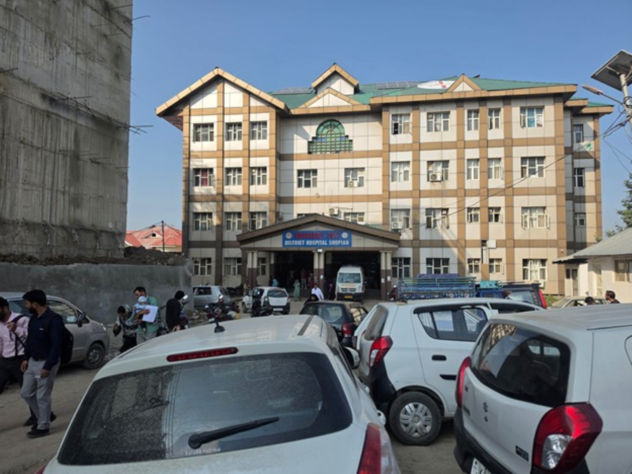 Shopian hospital oxygen plant remains defunct