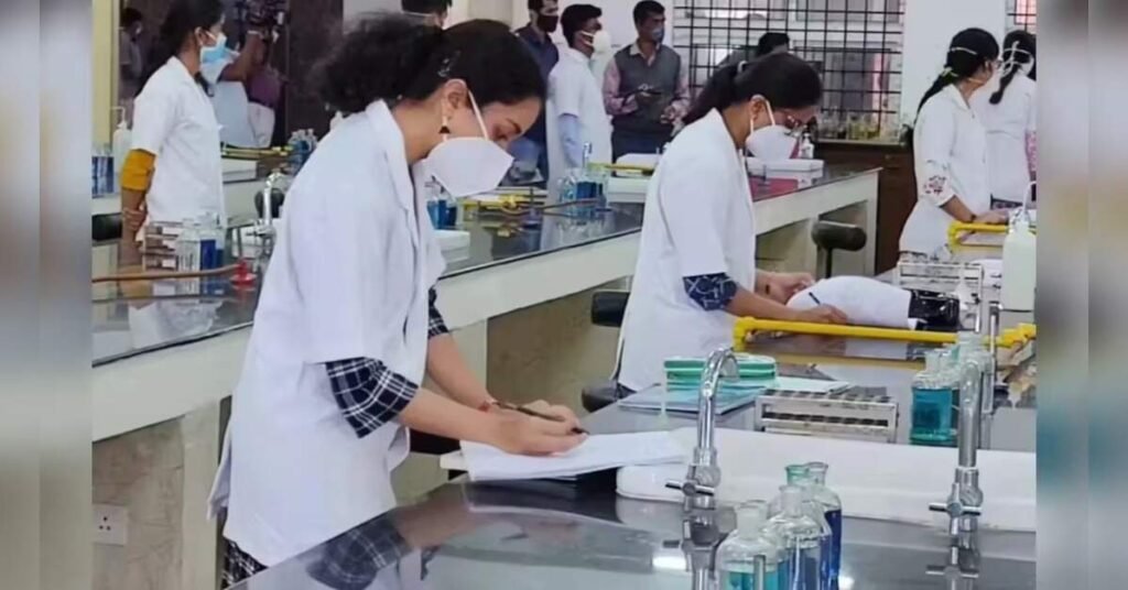 Delhi govt proposes 300 new MBBS seats, 103 PG/DNB seats in phased medical education expansion, ETHealthworld