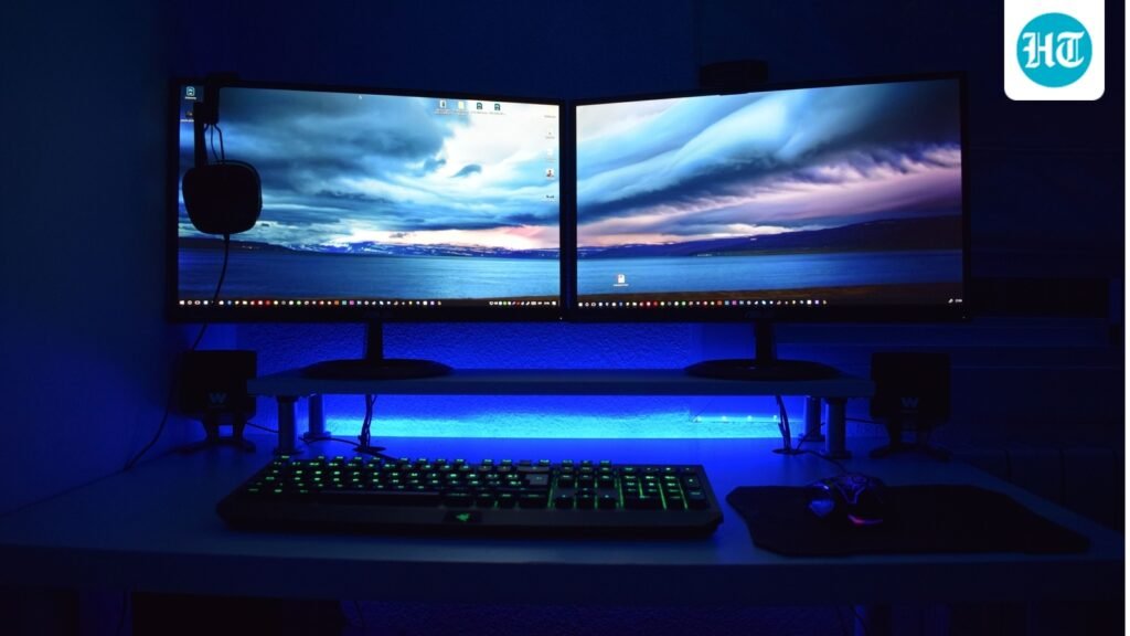 A second monitor changed the way I write, create, work, and unwind
(HT Tech)