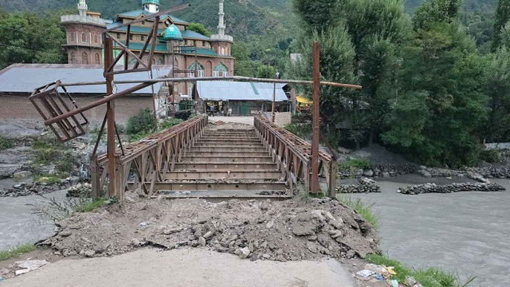 R&B begins bridge repairs in Ganderbal’s Gund