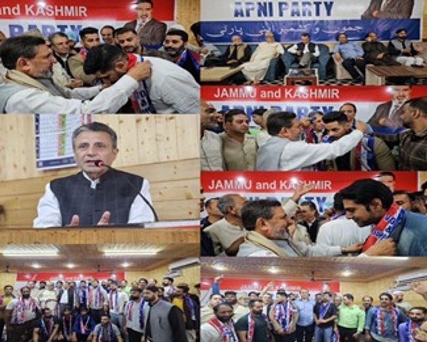 Apni Party welcomes new members in Srinagar