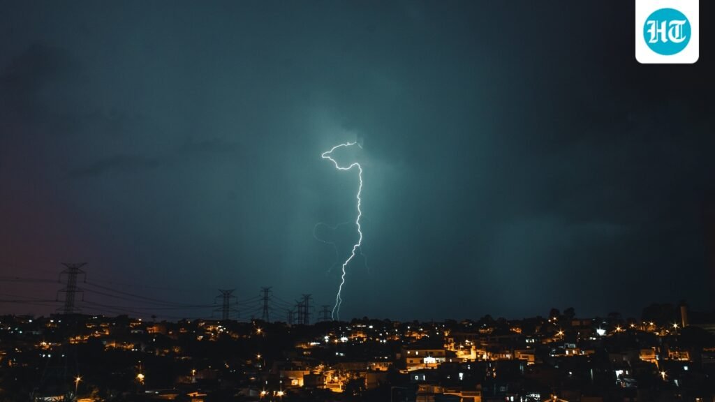 San Antonio CPS power outage update: Over 100,000 without power amid storms in Bexar County; when will power be restored