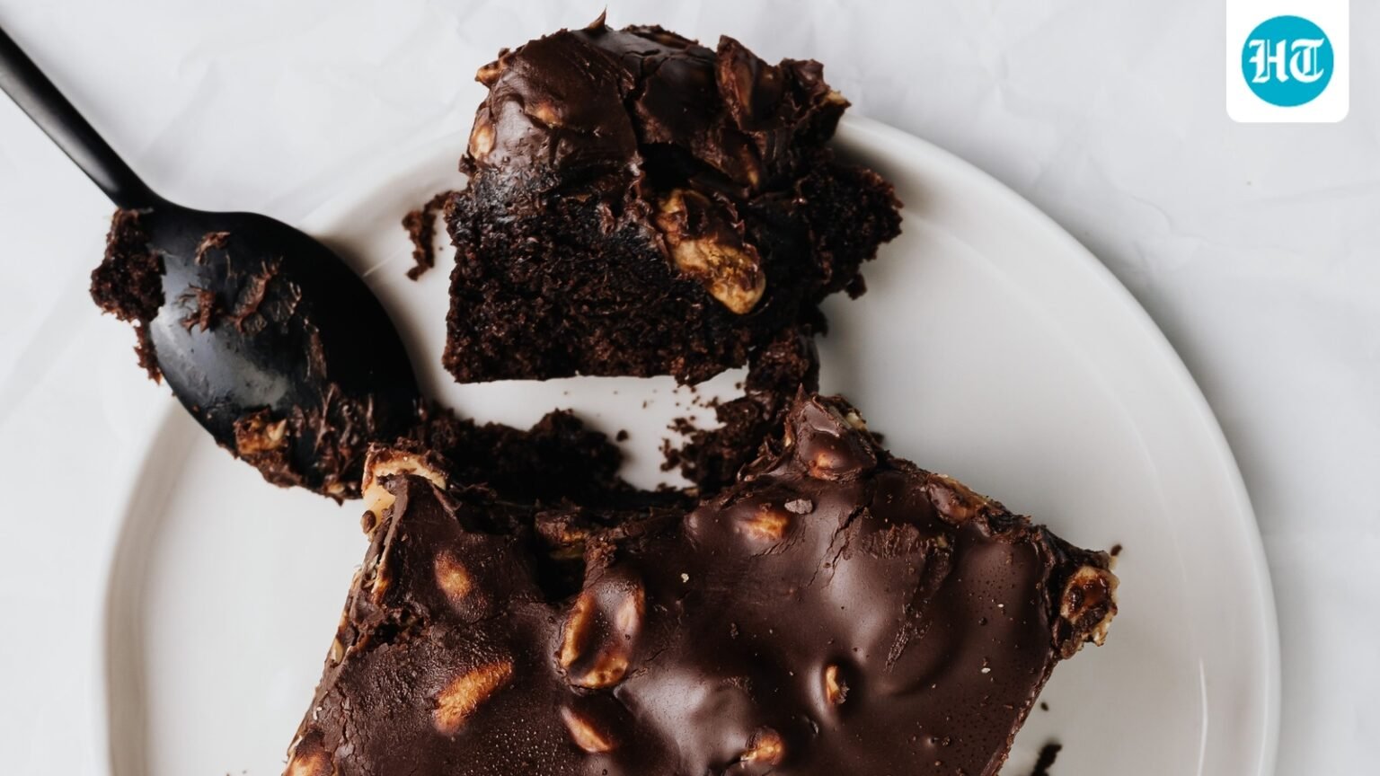 London physician Dr Rupy Aujla shares recipe to make high-fibre chocolate brownie recipes in just 10 minutes