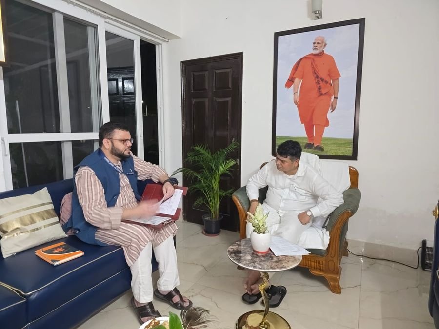 Aga Syed Muntazir Meets Union Minister of State for Jal Shakti, discusses Water Supply Schemes in Budgam
