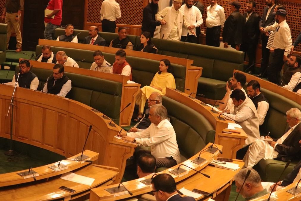J&K Assembly breaks tradition, conducts business after paying homage to former lawmakers