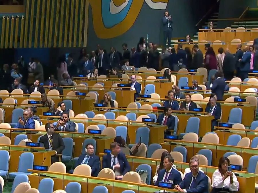 Delegates stage walkout of UNGA as Netanyahu begins speech