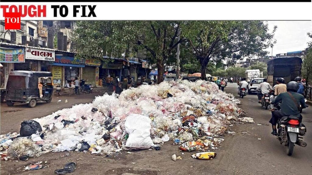 SMC issues notices to 2,054 hotfix units, one plastic importer sealed | Surat News