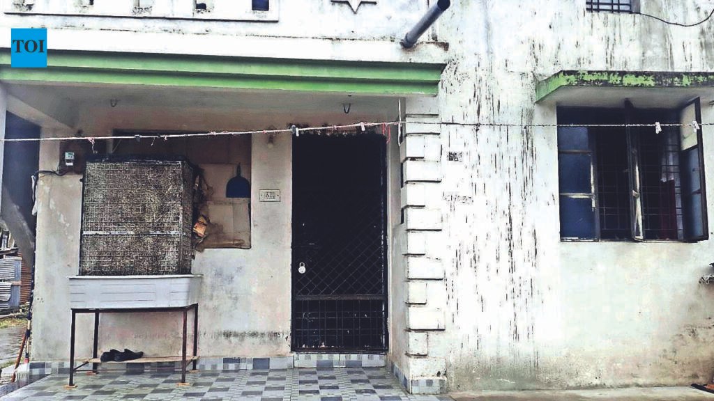 Chlorine Leak Turns Utensils Black, Wilts Plants; Sakar Nagar Families Seek Compensation | Nagpur News