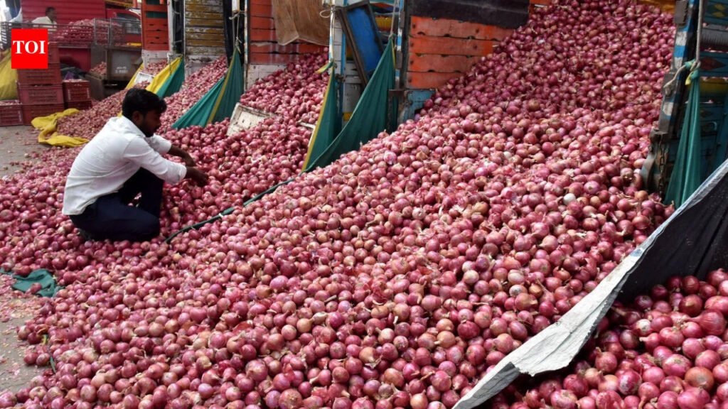 Onion price hike: Centre expands Rs 35/kg sale to 19 cities amid supply concerns