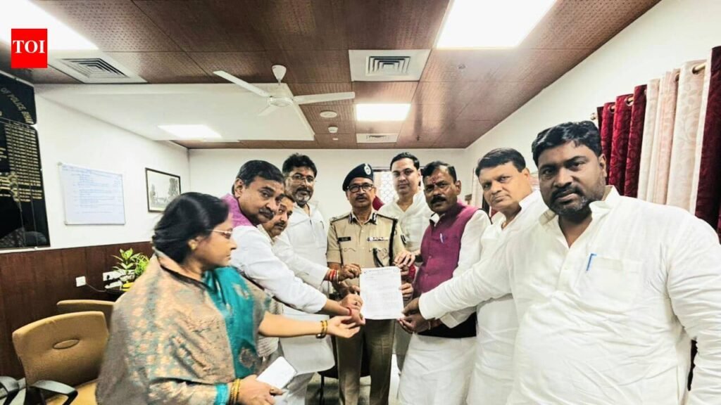 LJP(RV) delegation meets DGP over death threat to Chirag | Patna News