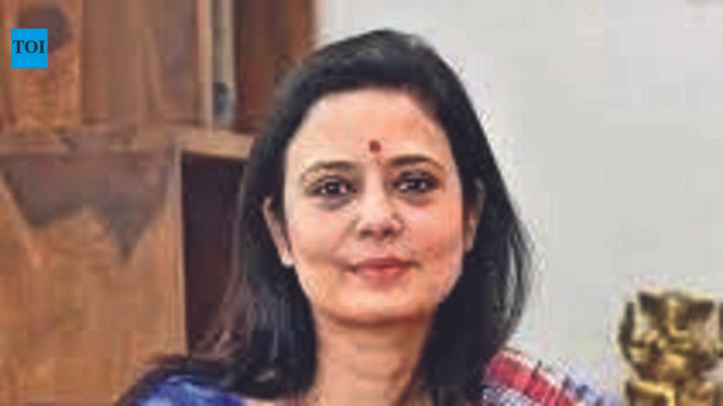 FIR against Mahua for ‘incitement’ | Kolkata News