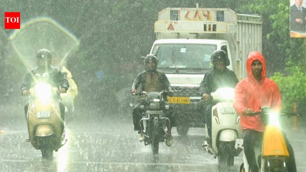From airport to CP: 5 videos capture Delhi’s waterlogging woes ahead of BRICS Summit | Delhi News