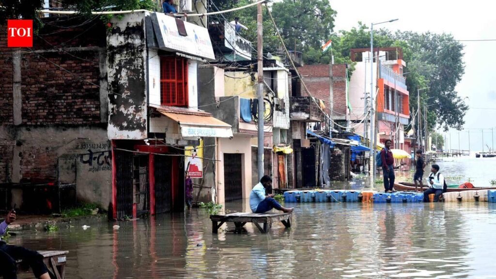 Twin rivers recede, but uncertainty continues for low-lying areas | Prayagraj News