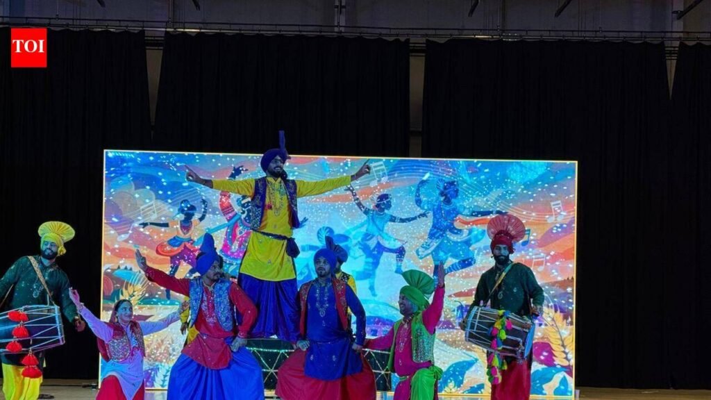 Odia, Punjabi cultures unite at OSUK convention in Manchester | Bhubaneswar News