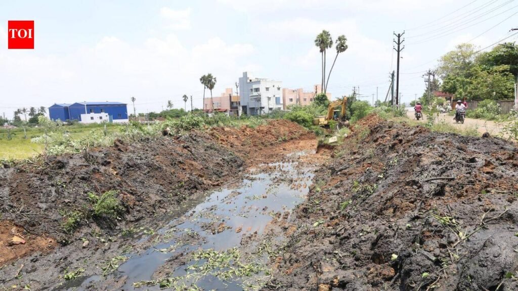 Tambaram corporation steps up monsoon preparedness with 344km drain desilting, setting up 20 relief camps | Chennai News
