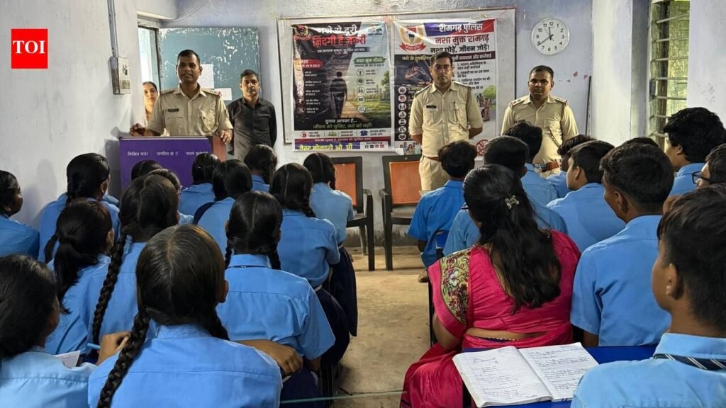 Ramgarh police conducts student awareness drive on drug abuse, cyber safety | Ranchi News