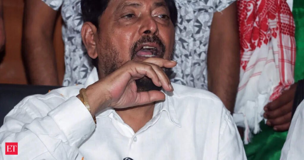 VHP’s call to bar Muslims from Navratri events: Such stand against Constitution, says Athawale