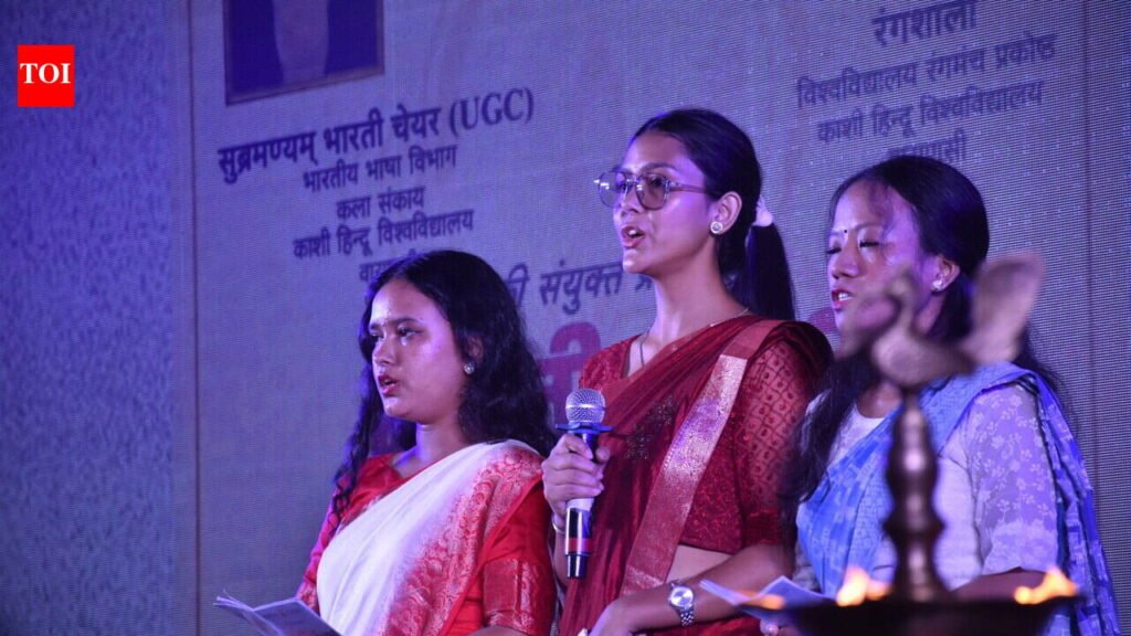 Tamil play pays tribute to poet Bharati at BHU | Varanasi News