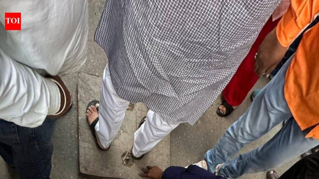 FIR lodged after sand-filled bags found blocking Varanasi sewer line | Varanasi News