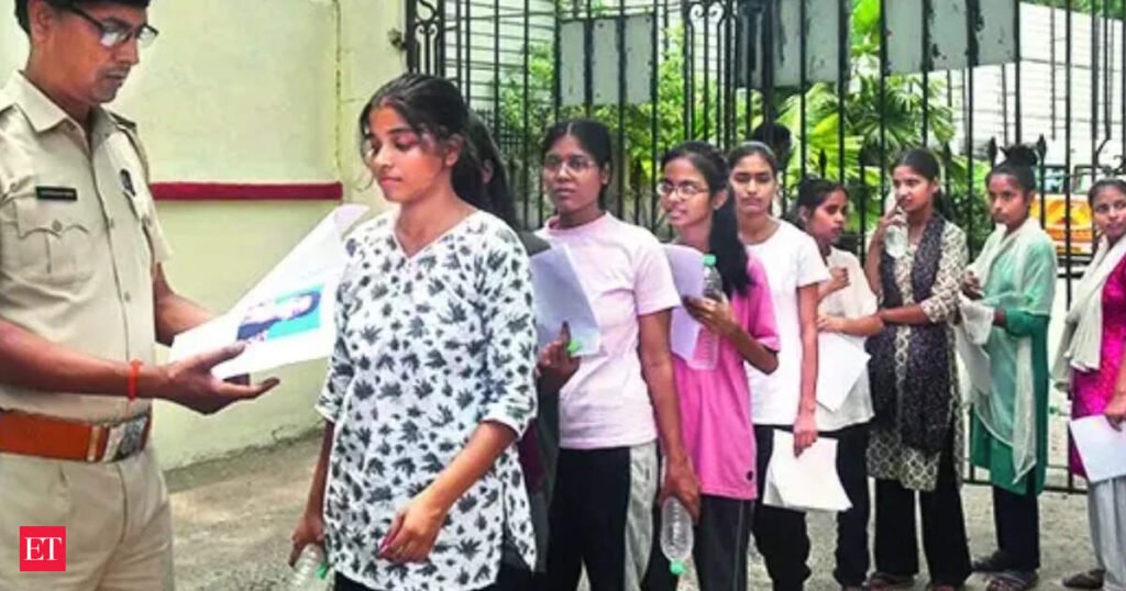 ABVP submits ‘comprehensive recommendations’ on exam reforms to Nilekani-led task force