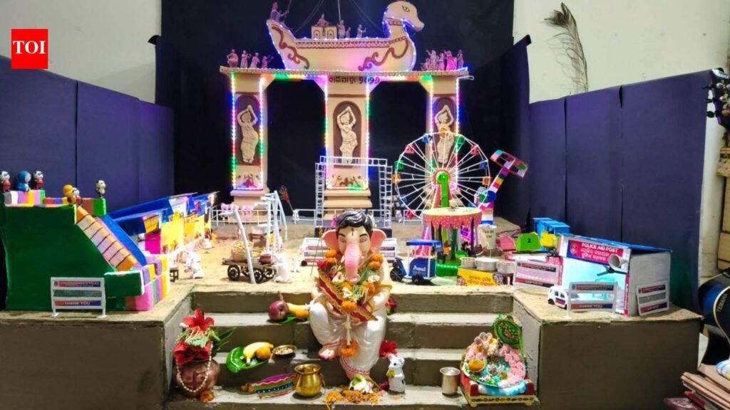 Ganesh Puja pandals turn spotlight on Bali Yatra | Bhubaneswar News