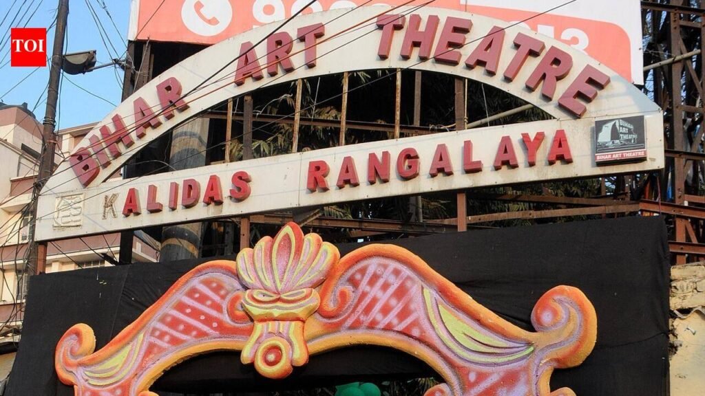 Kalidas Rangalaya remains shut as revamp work misses deadline | Patna News