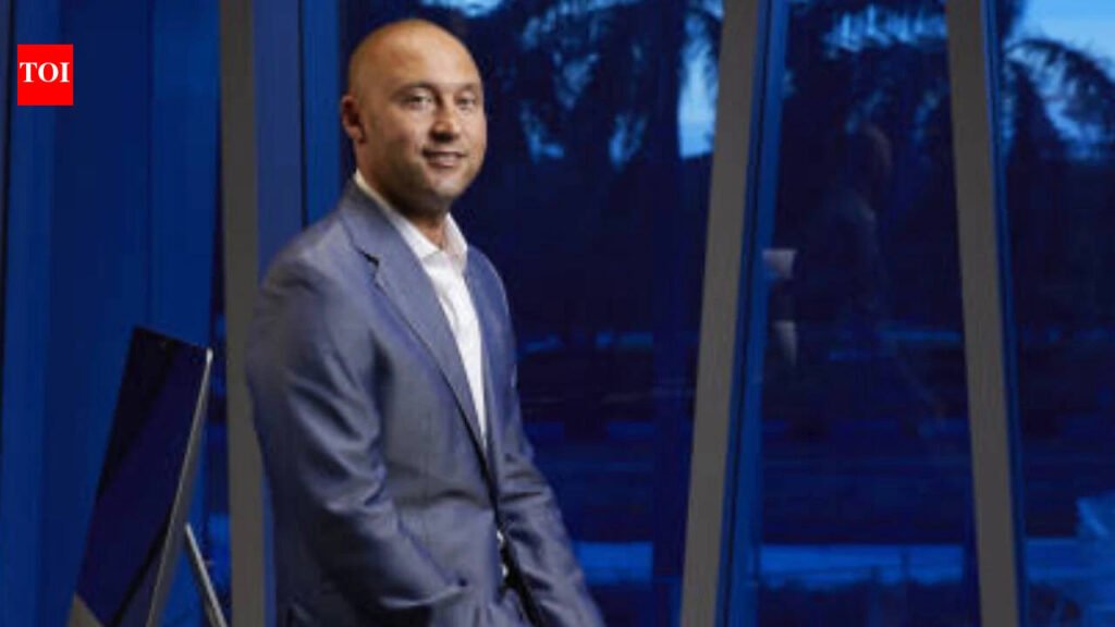 Former MLB star Derek Jeter’s 22,000-sq-ft Tampa mansion sold to a new owner for $22.5 million after Tom Brady rented the waterfront estate, now facing a possible demolition | MLB News