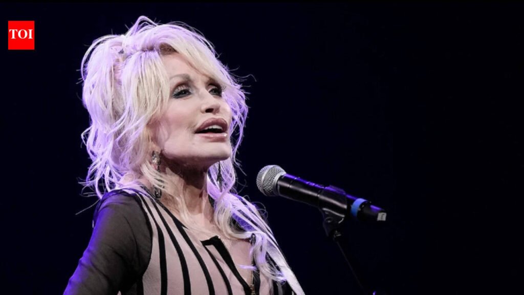 Dolly Parton honoured with Lifetime Achievement award posthumously; her pre-recorded message leaves everyone emotional: ‘Just know that I will always love you’ |